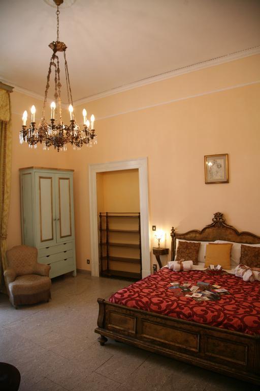 Bed and Breakfast Napoli Retro Экстерьер фото