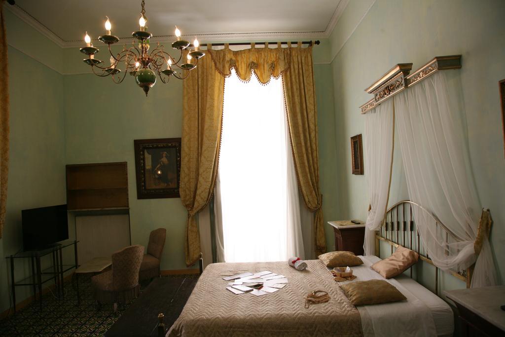 Bed and Breakfast Napoli Retro Экстерьер фото